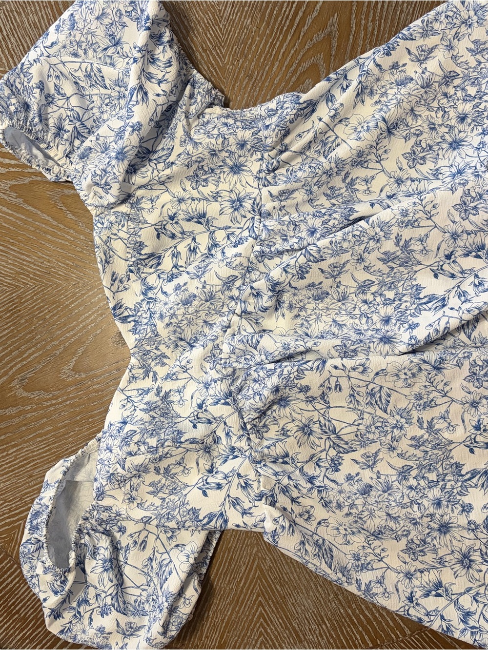 SHEIN White Top with Blue Floral Print and Puff Sleeves
